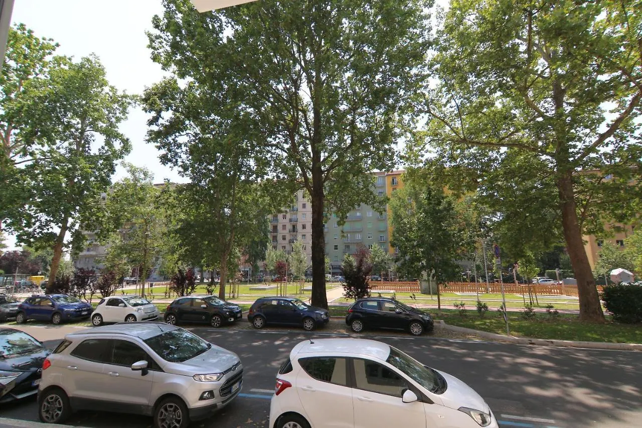Casa Argonne Apartment Milan Italy